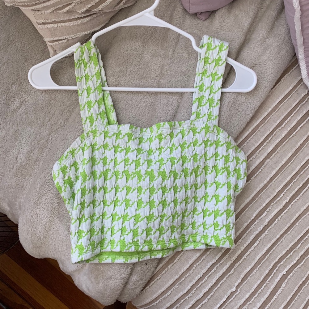 Urban outfitters crop top